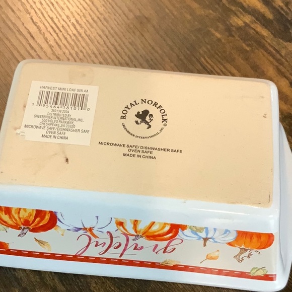 Grateful Ceramic Mini Loaf Pan - White with Pumpkin Design - Picture 2 of 3